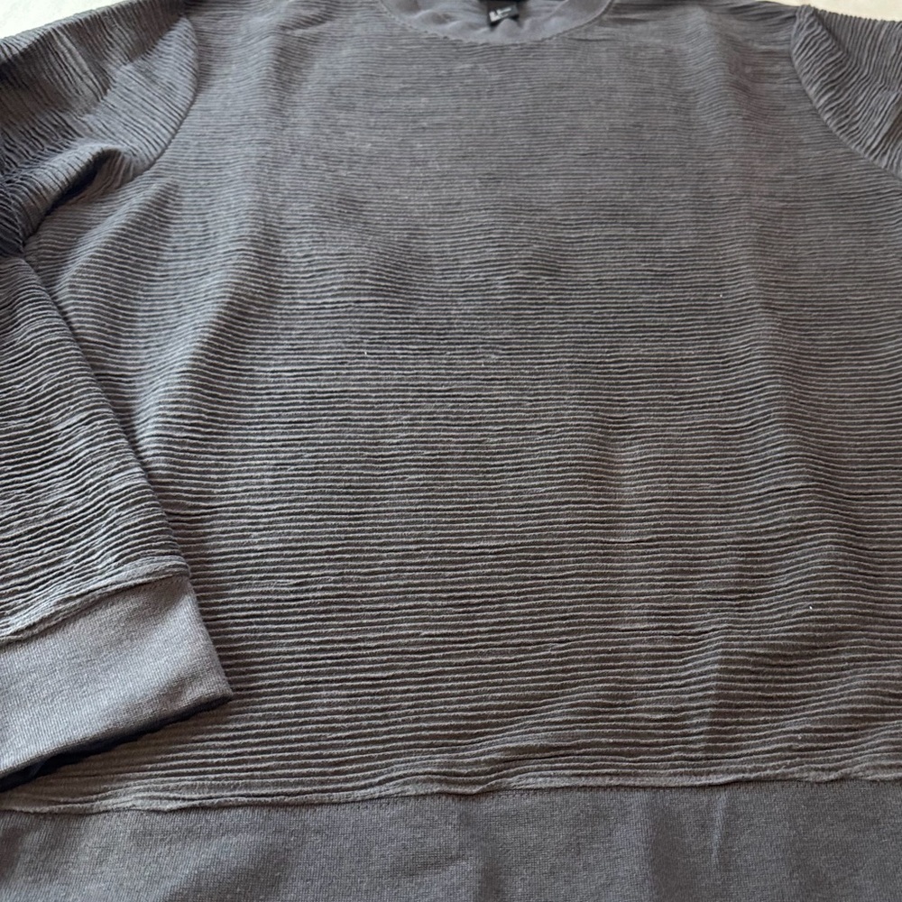 H&M Men's Charcoal Crewneck Sweater Large - Picture 2 of 5